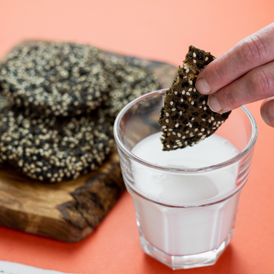 BLACK TAHINI MEETS WHITE CHOCOLATE